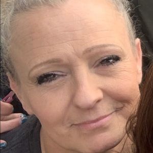 Meet your Posher, Christie